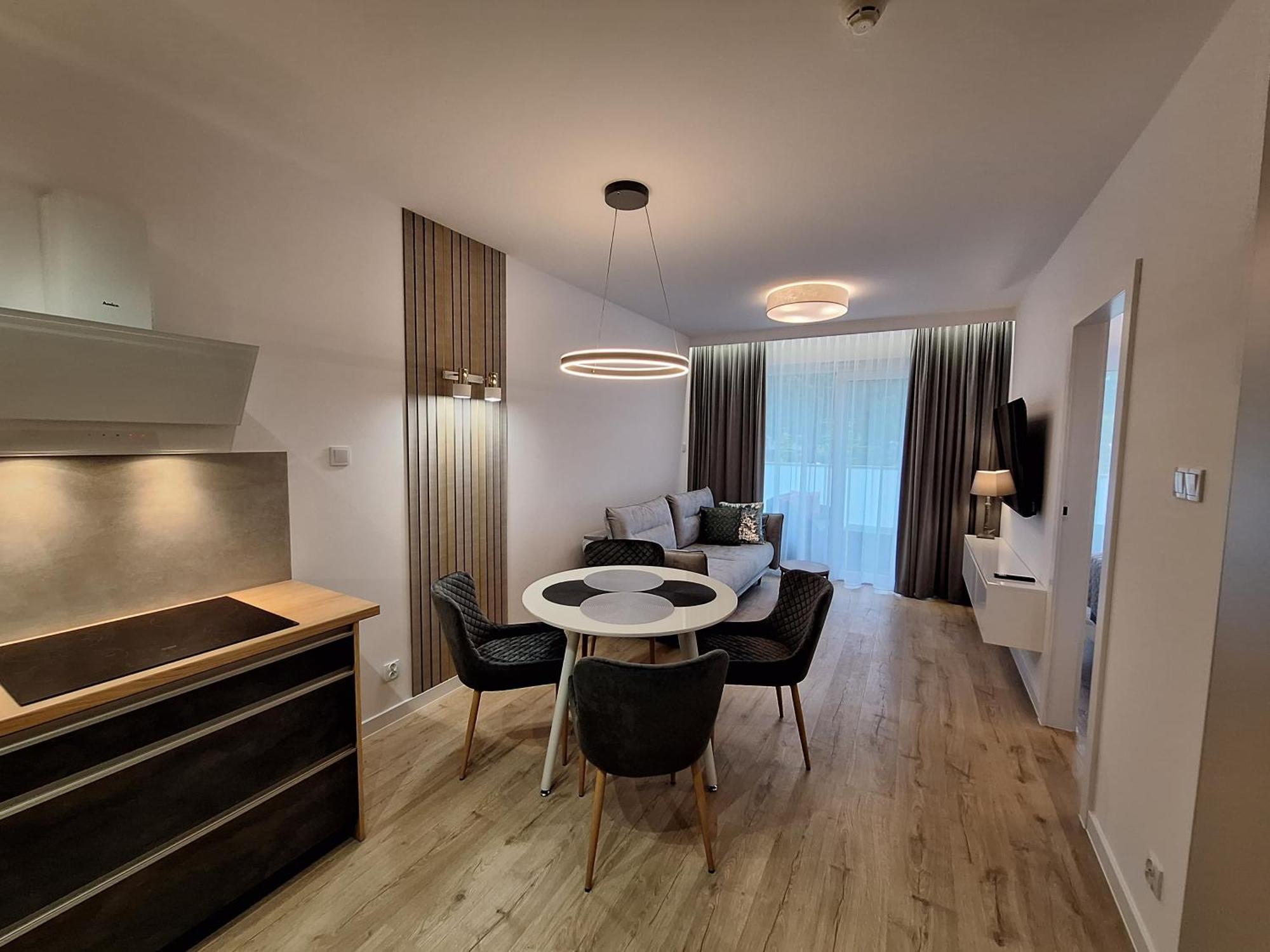 Modern White Kollataja 7A Apartment Kolobrzeg Exterior photo