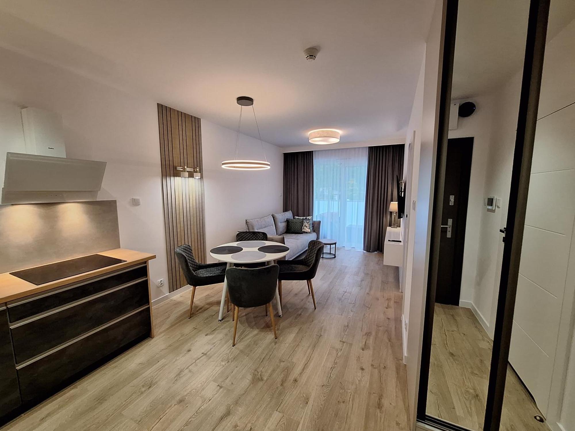 Modern White Kollataja 7A Apartment Kolobrzeg Exterior photo